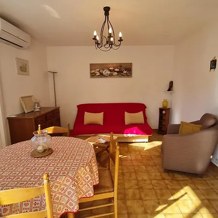 2 Pieces Climatise, Parking, Centre Sainte-maxime, Proche Plages - Fr-1-780-54 Апартаменты