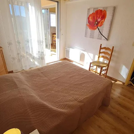 Апартаменты 2 Pieces Climatise, Parking, Centre Sainte-maxime, Proche Plages - Fr-1-780-54 Сент-Максим
